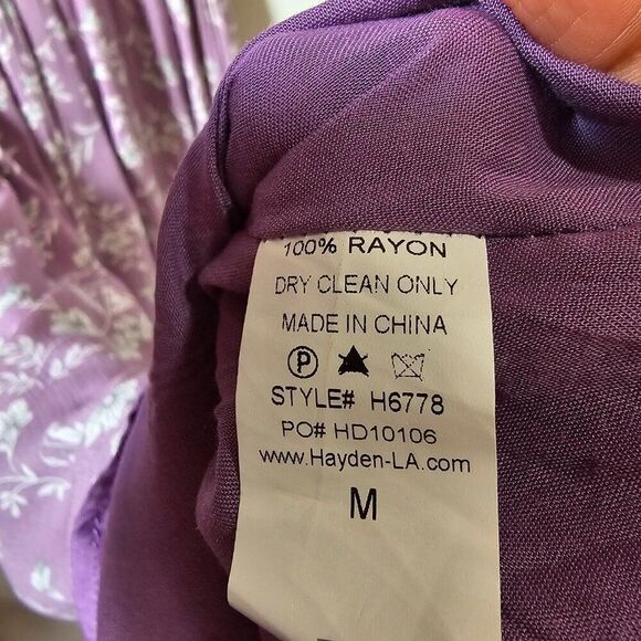 EUC HAYDEN LOS ANGELES LAVENDER FLORAL MIDI DRESS SIZE M - Picture 13 of 16